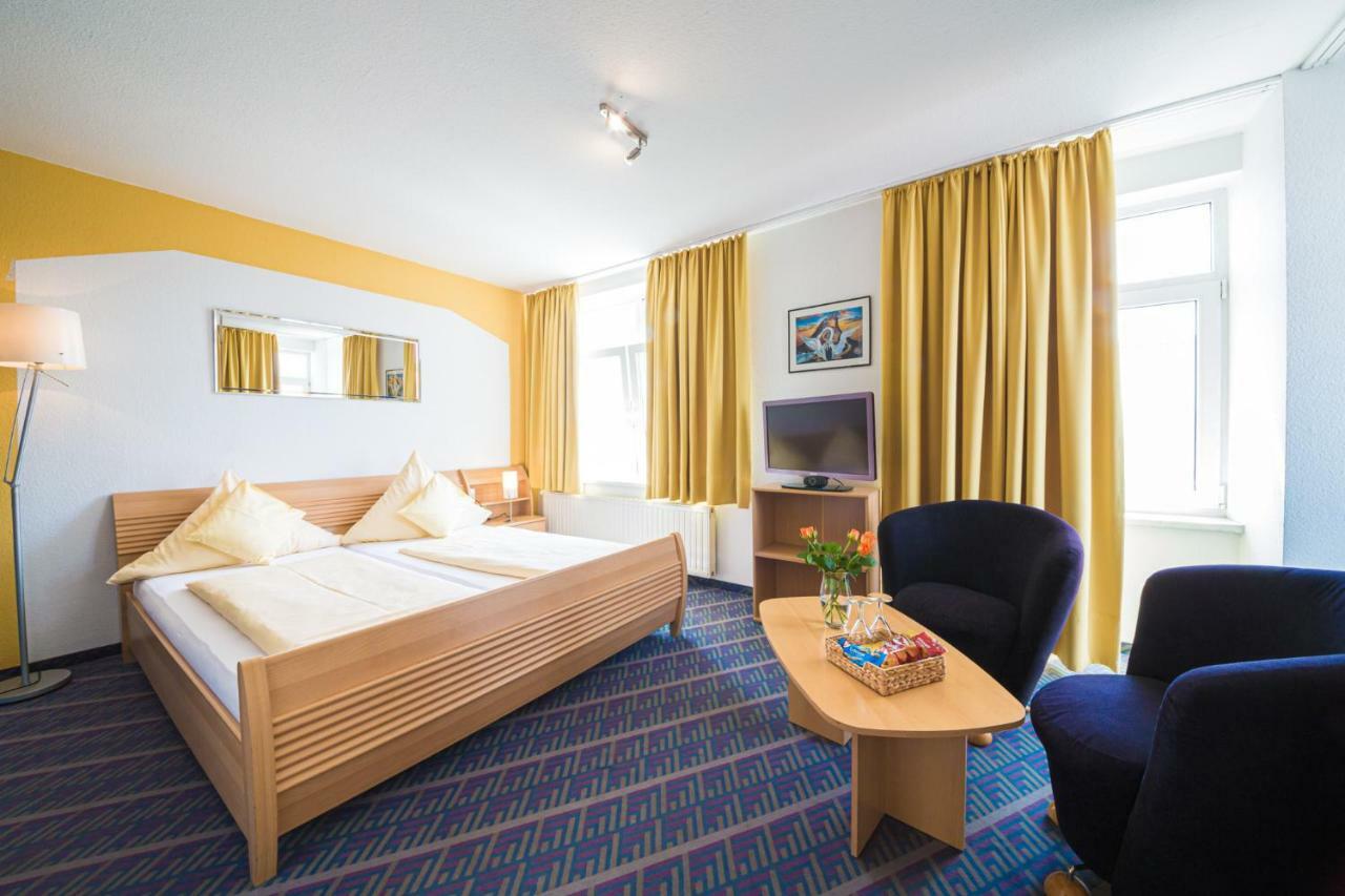 Europa Garni Free Parking Hotel