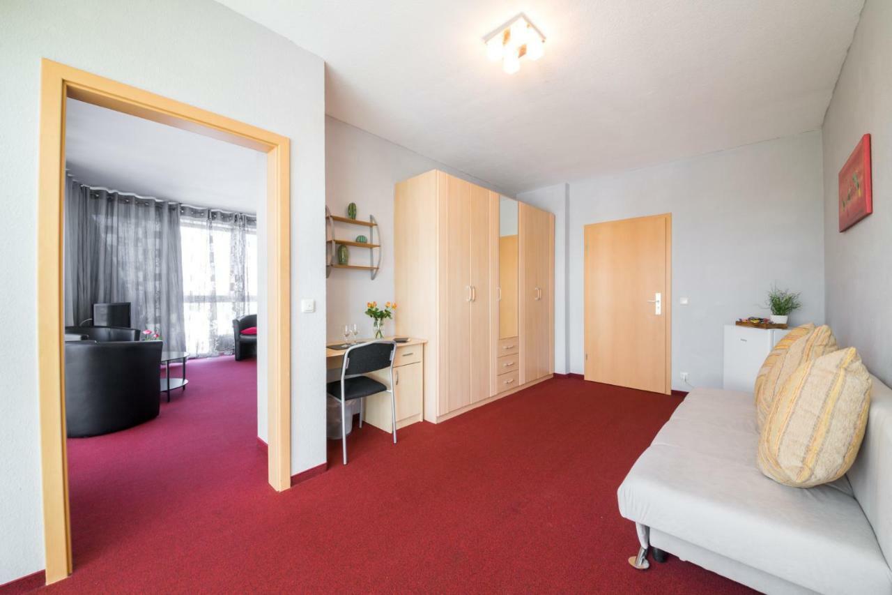 Hotel Europa Garni Free Parking 3*