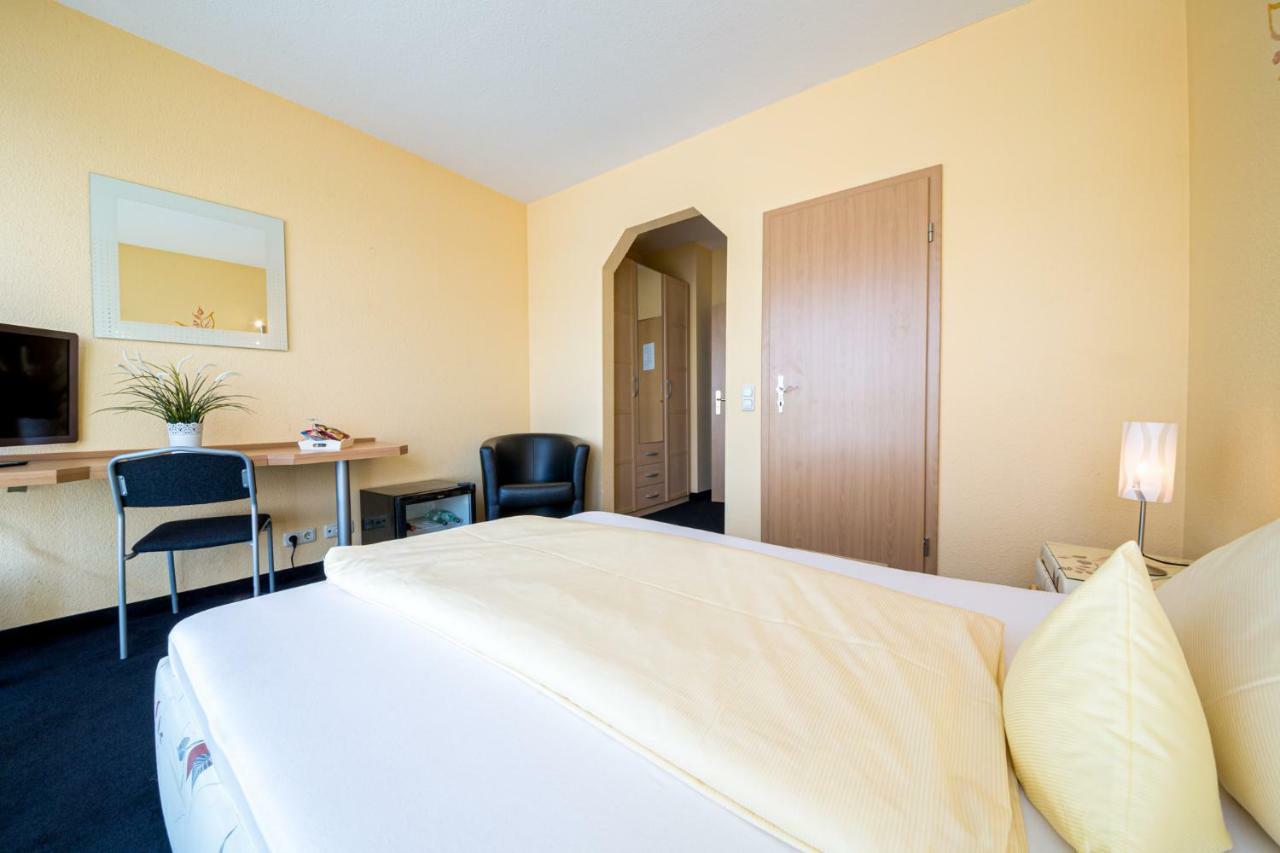 Europa Garni Free Parking Hotel