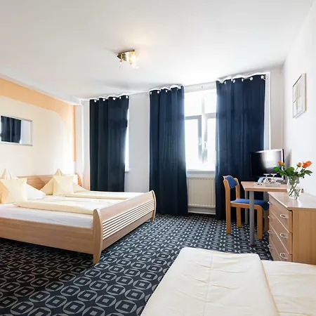 Europa Hotel Garni Free Parking Fürth Exterior foto