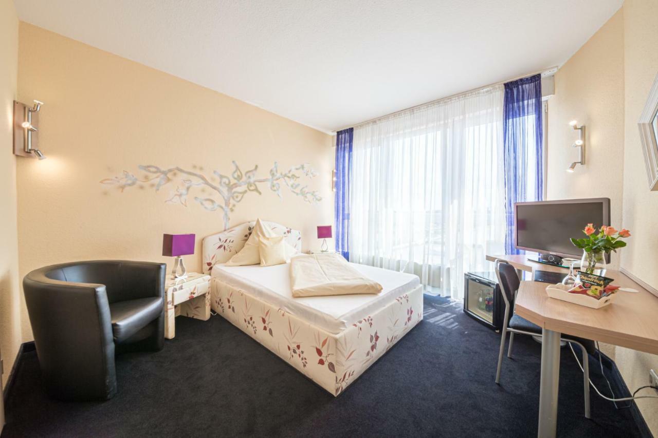 Europa Garni Free Parking Hotel Fuerth